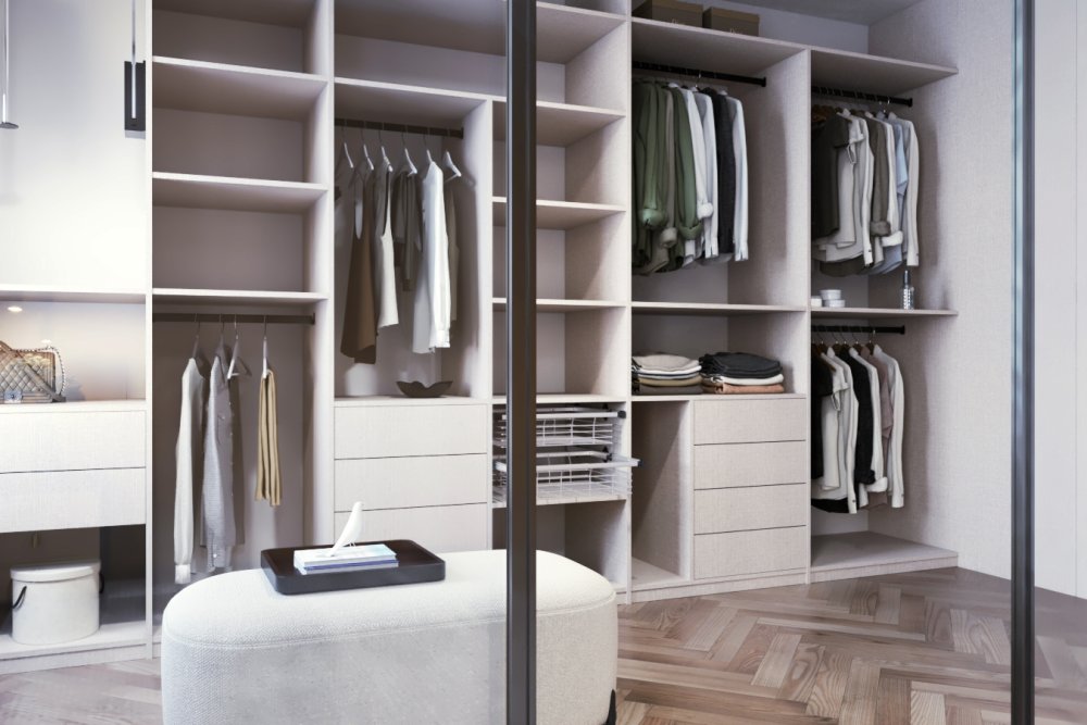 Walk-in šatník za sklom Walk-in šatník za sklom